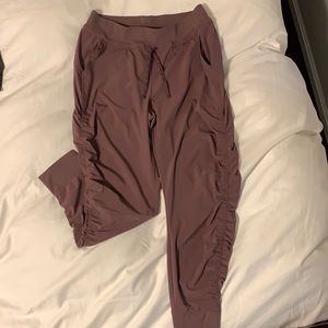 Athleta altitude pant